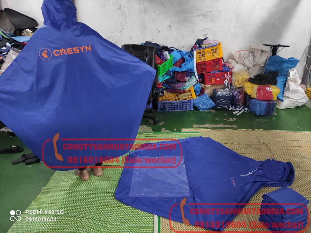 Xưởng sản xuất áo mưa vải dù dày nặng tại Hà Nội